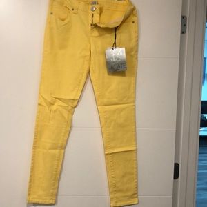 Yellow jean